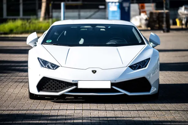 קזינו אם אר פליי אפליקציית Android/iOS